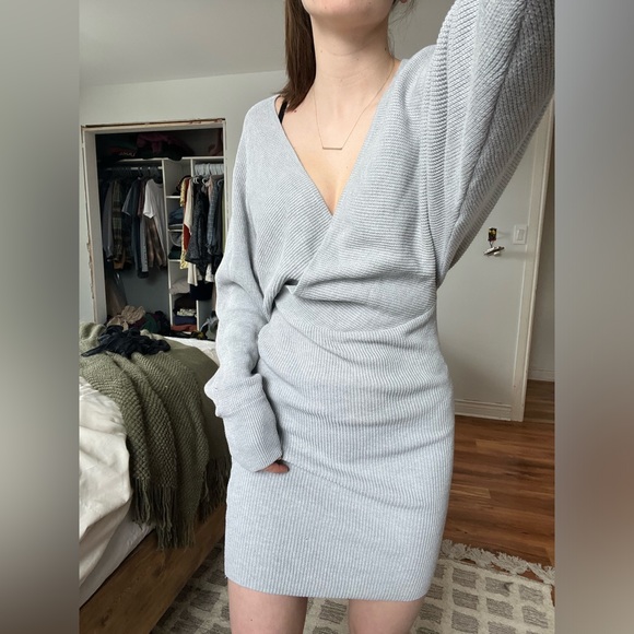 Dynamite sweater dress - Picture 4 of 4